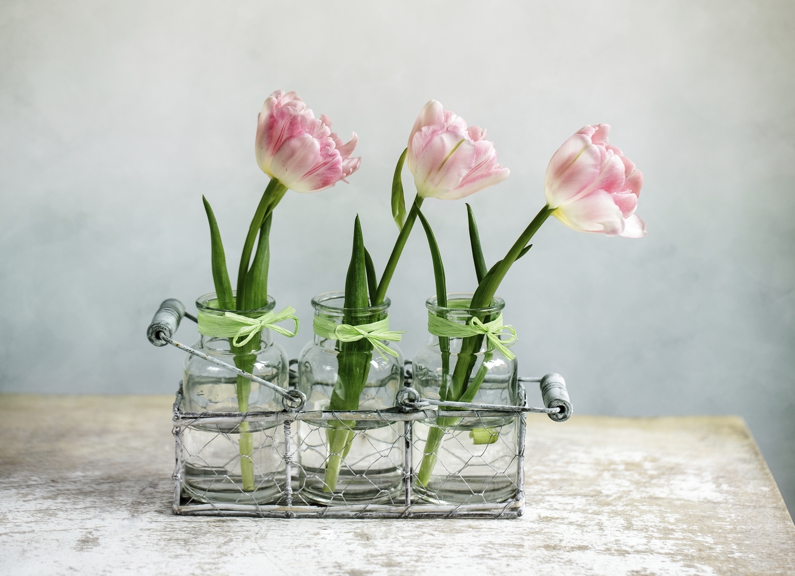 Decorate Your Apartment with Florals for Spring - ForRent.com