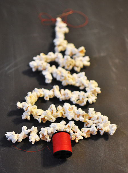 Popcorn Garland TieOff