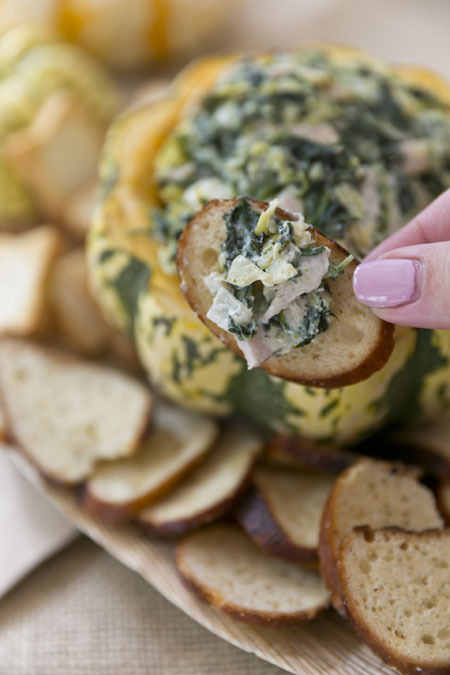 Thanksgiving Turkey Spinach Artichoke Dip