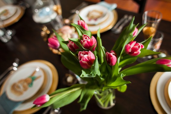 A hipster bunny Easter tablescape.