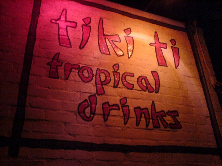 Tiki Bars 03