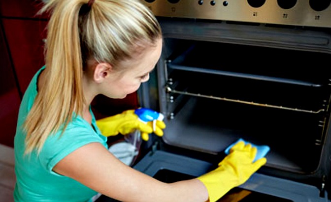 Cleaning Oven