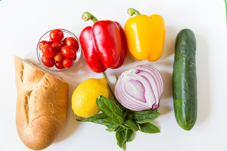 ingredients-for-panzanella-salad