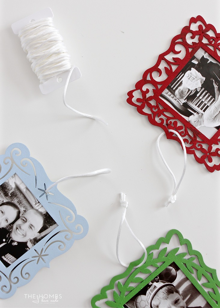 diy-christmas-ornaments-using-instagram-photos-08