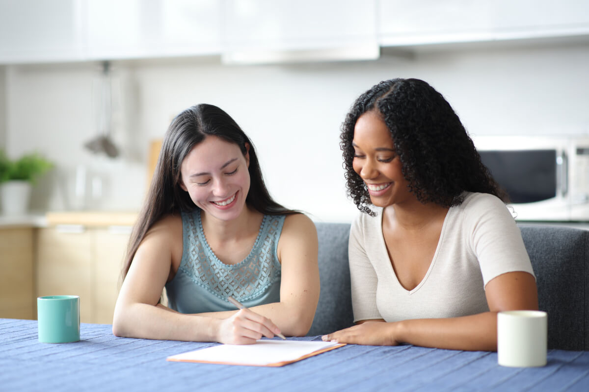 Roommates discuss finances